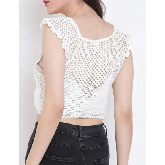 $20 EUC FOREVER 21 crochet tank shirt top M cream crochet summer daze surf layer - Picture 7 of 7